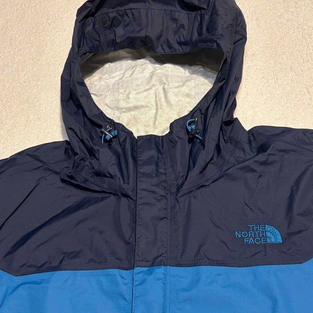 The North Face Men's Venture Two-Tone Blue Raincoat - Picture 3 of 13